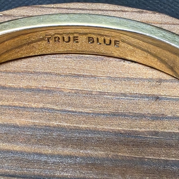 Kate Spade New York True Blue Enamel Gold Hinged Bangle Bracelet - Picture 4 of 5